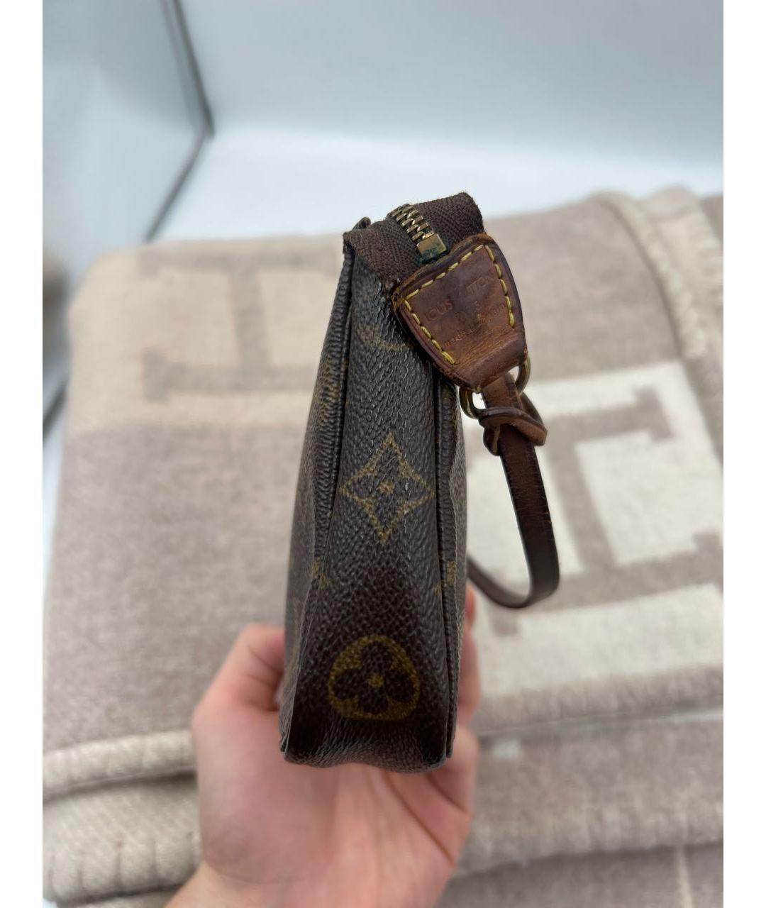 LOUIS VUITTON Коричневая сумка с короткими ручками, фото 5