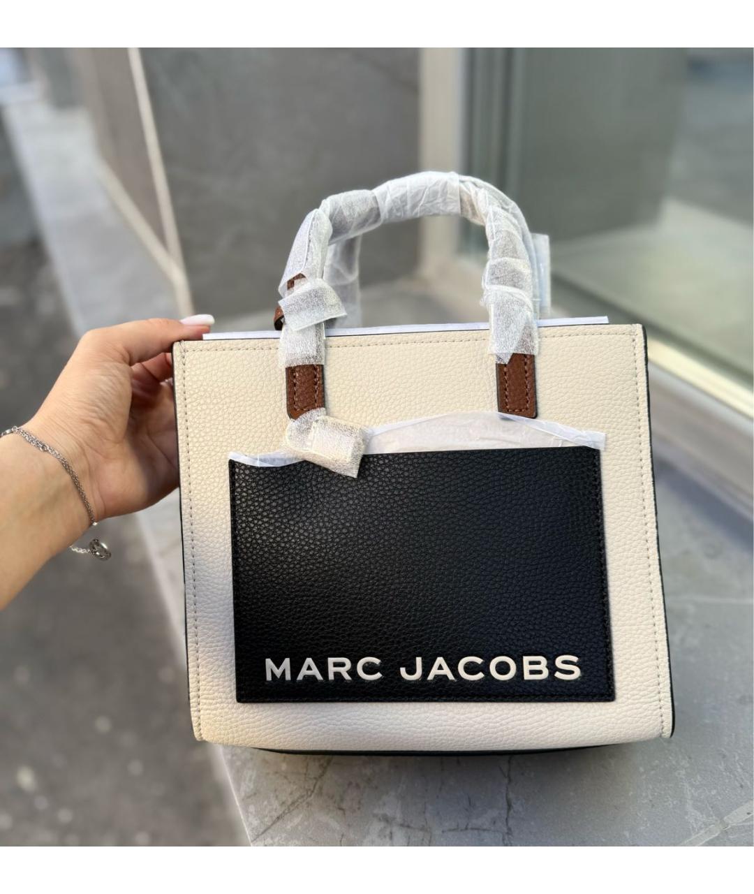 MARC JACOBS Бежевая кожаная сумка тоут, фото 3