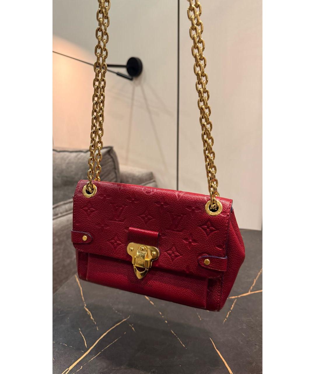 LOUIS VUITTON Бордовая кожаная сумка через плечо, фото 2