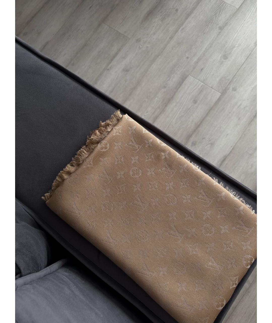 LOUIS VUITTON Бежевый шелковый шарф, фото 6