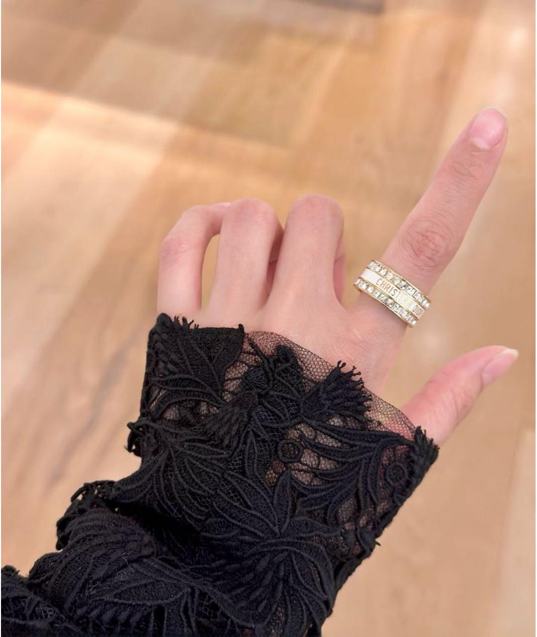 CHRISTIAN DIOR Золотое металлическое кольцо, фото 3