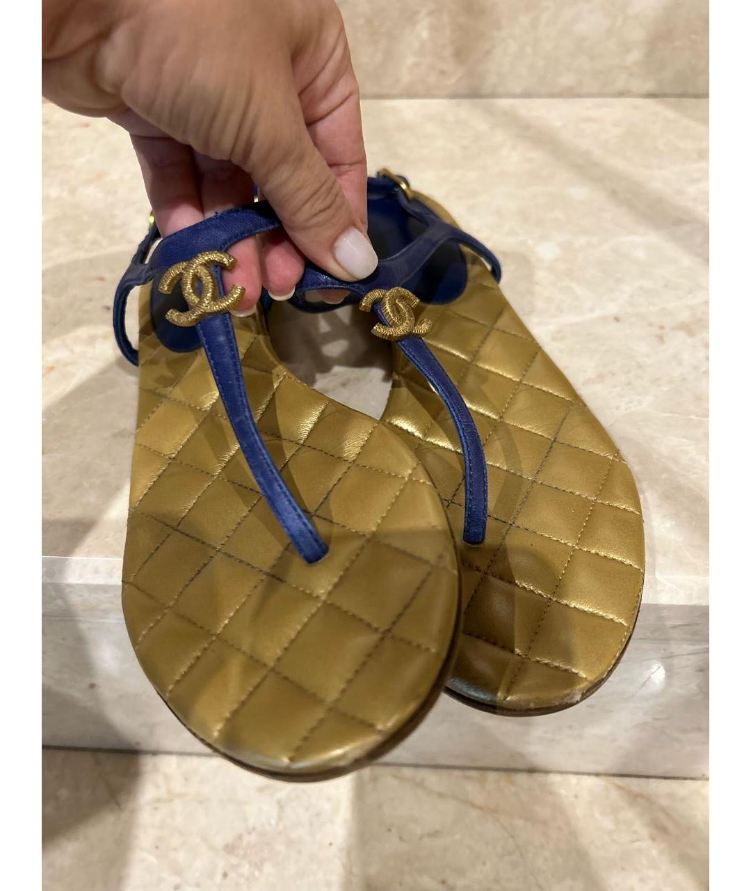 CHANEL Синие кожаные сандалии, фото 4
