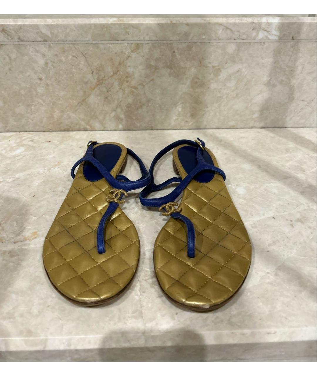 CHANEL Синие кожаные сандалии, фото 2