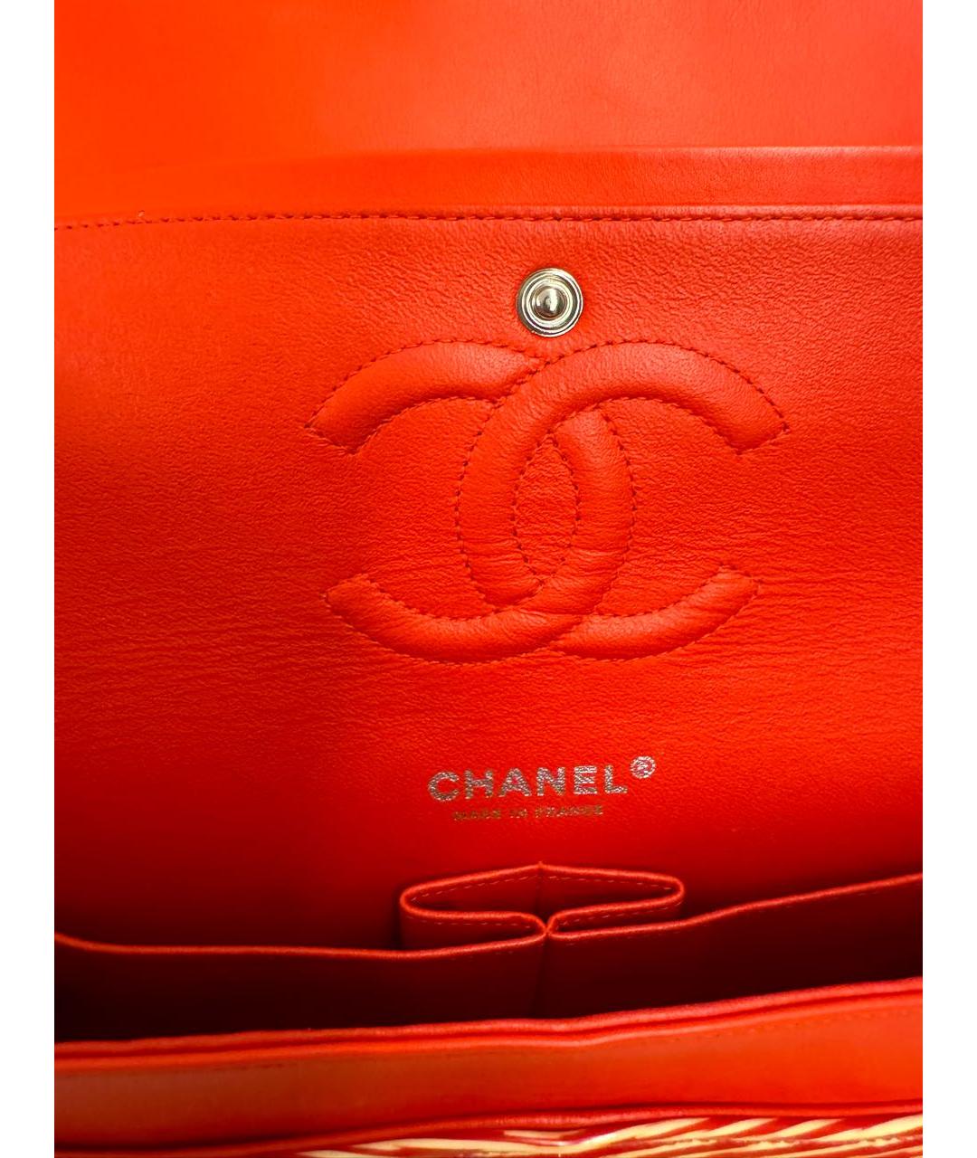 CHANEL Красная сумка через плечо из лакированной кожи, фото 4