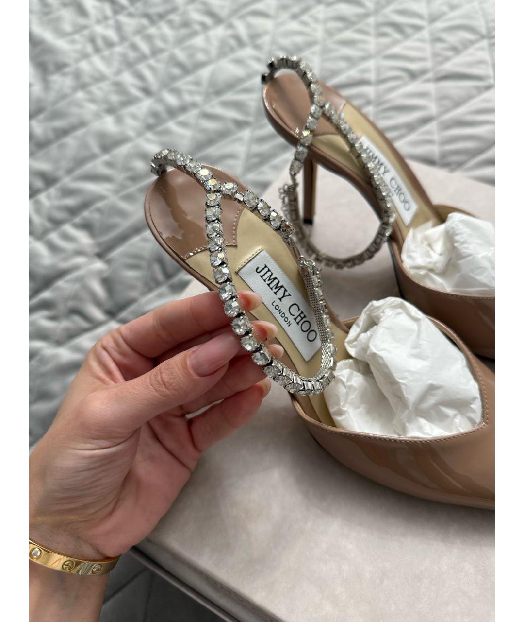 JIMMY CHOO Бежевые кожаные свадебные туфли на среднем каблуке, фото 4