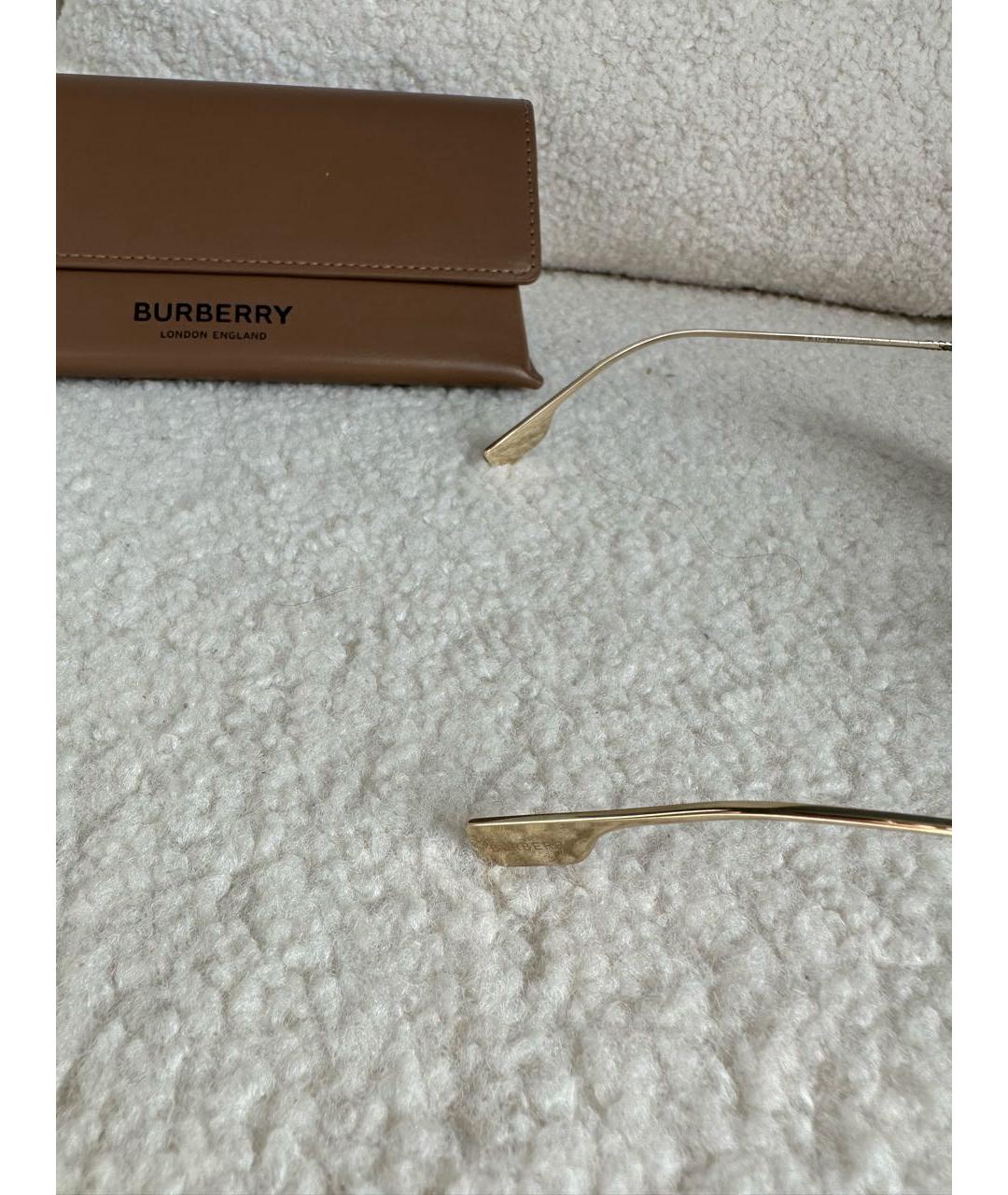 BURBERRY Коричневые солнцезащитные очки, фото 3