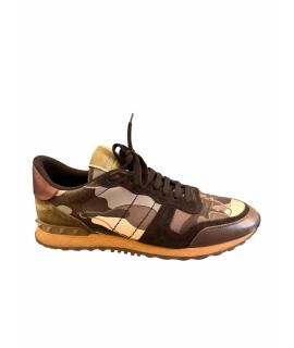 VALENTINO Низкие кроссовки / кеды