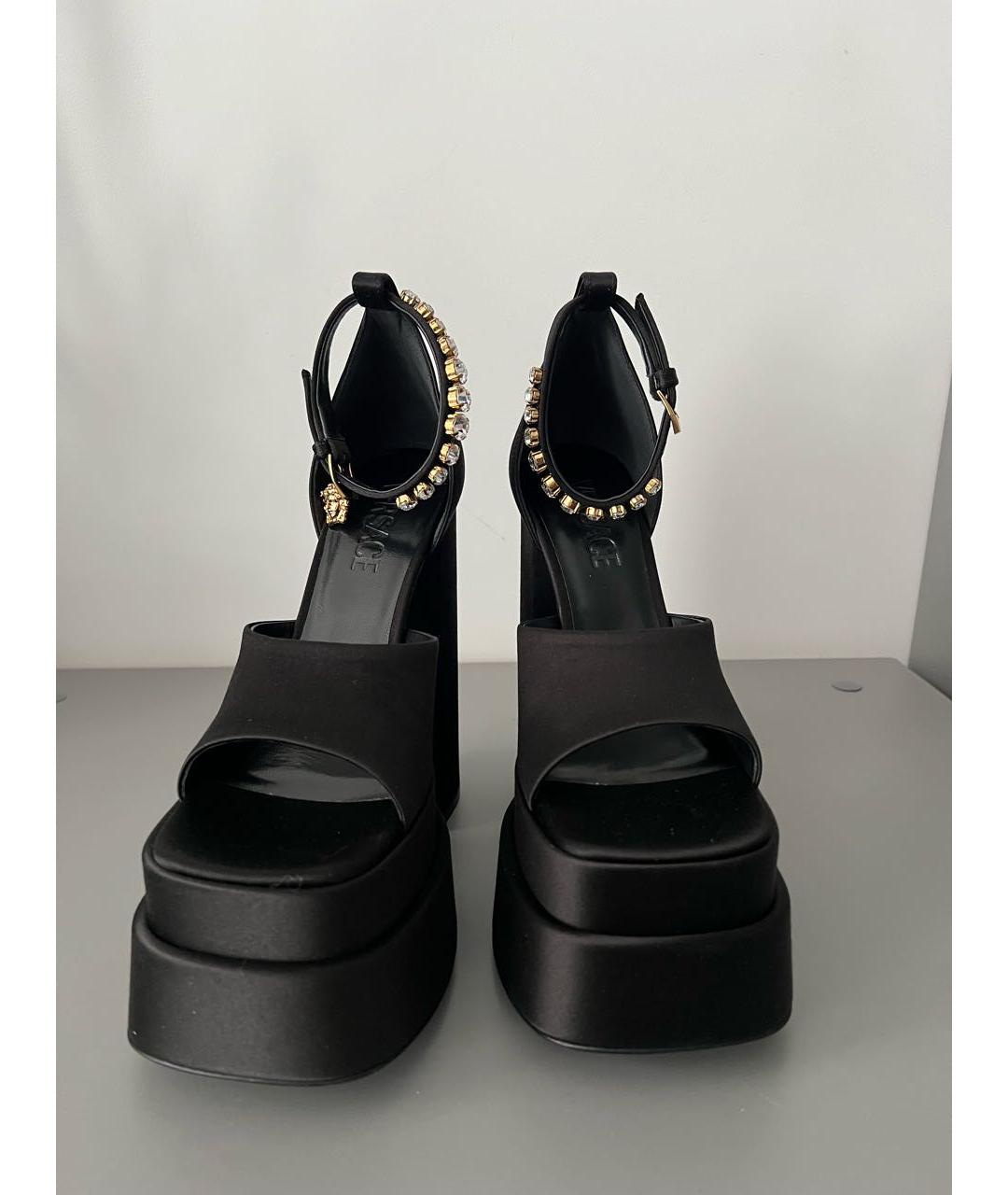 VERSACE Черные текстильные босоножки, фото 3