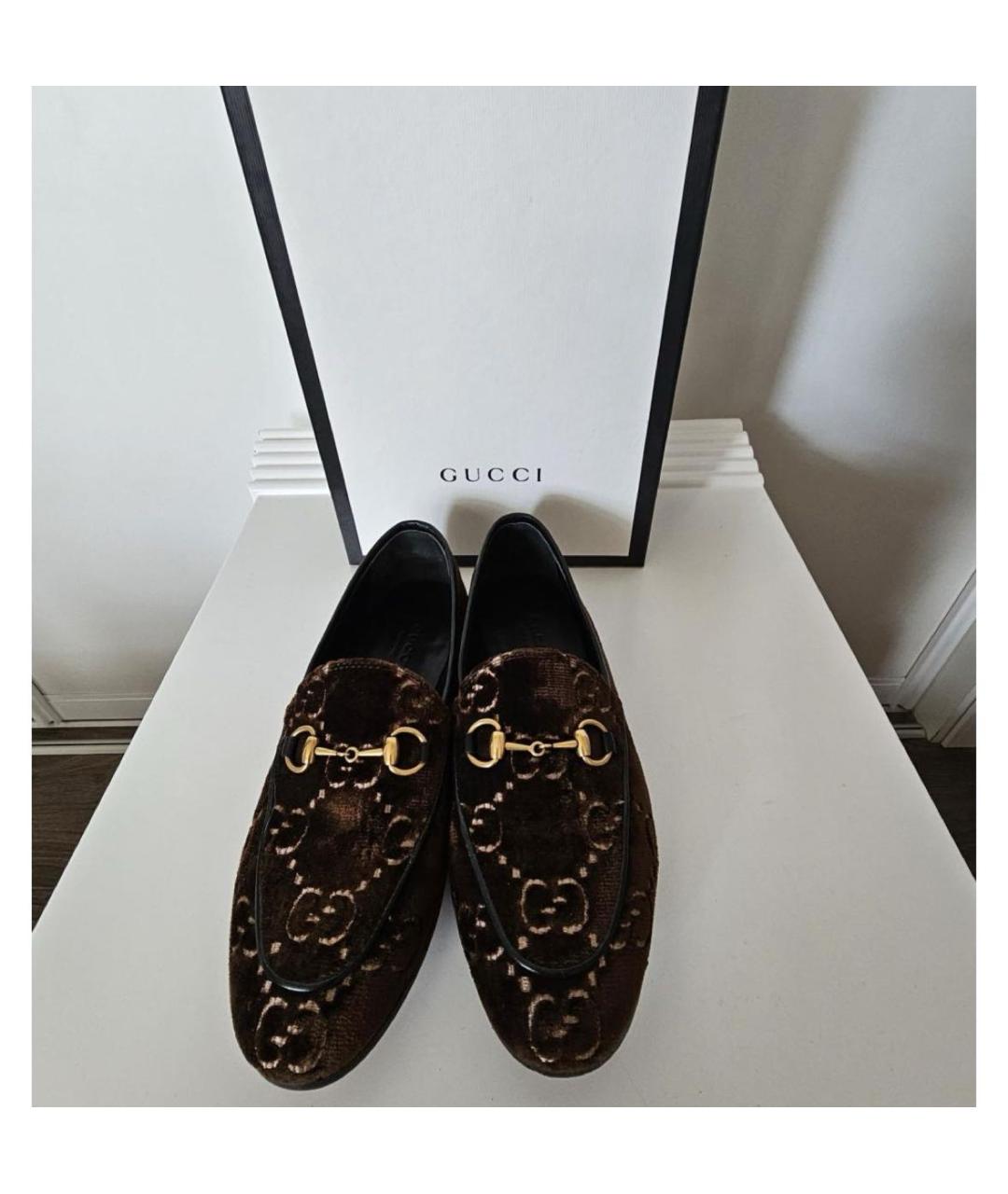 GUCCI Коричневые бархатные лоферы, фото 2