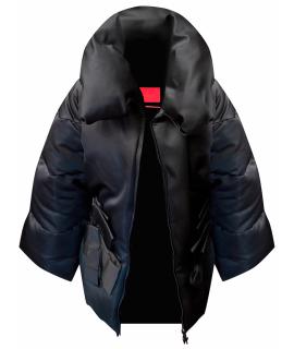 MONCLER Пуховик