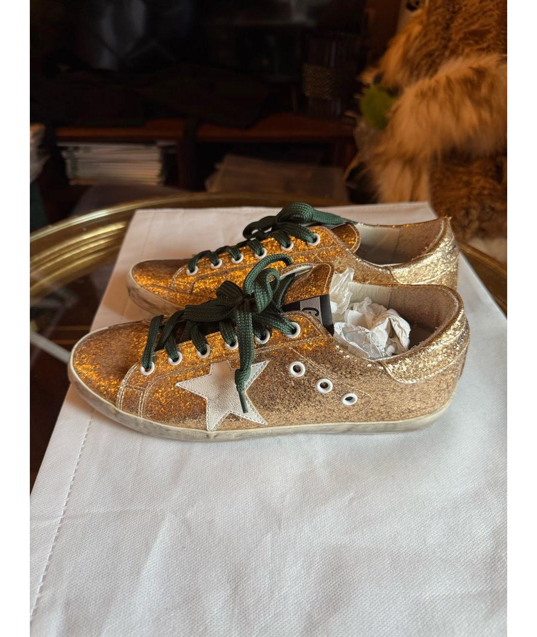 GOLDEN GOOSE DELUXE BRAND Золотые кожаные кеды, фото 7