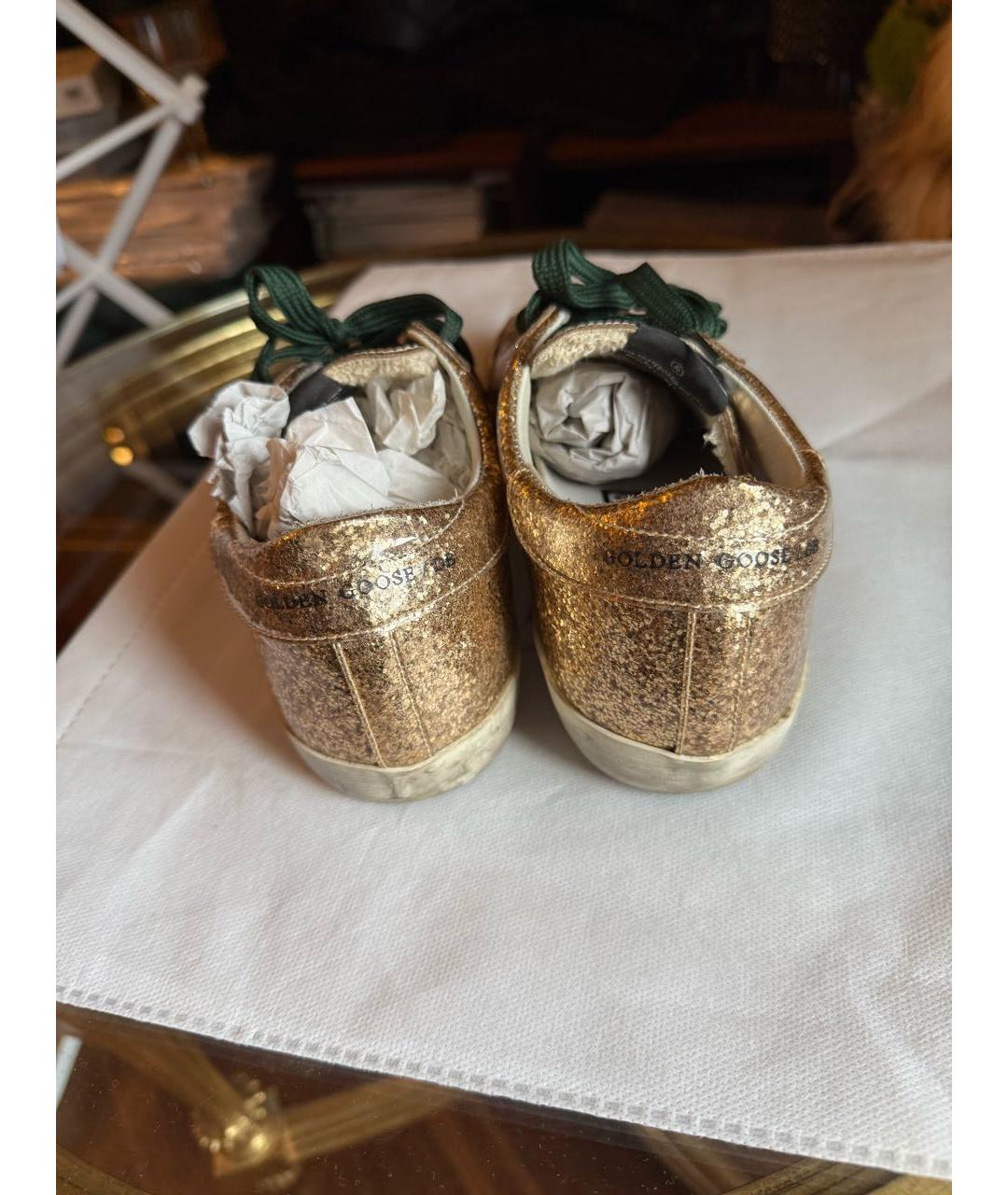GOLDEN GOOSE DELUXE BRAND Золотые кожаные кеды, фото 4