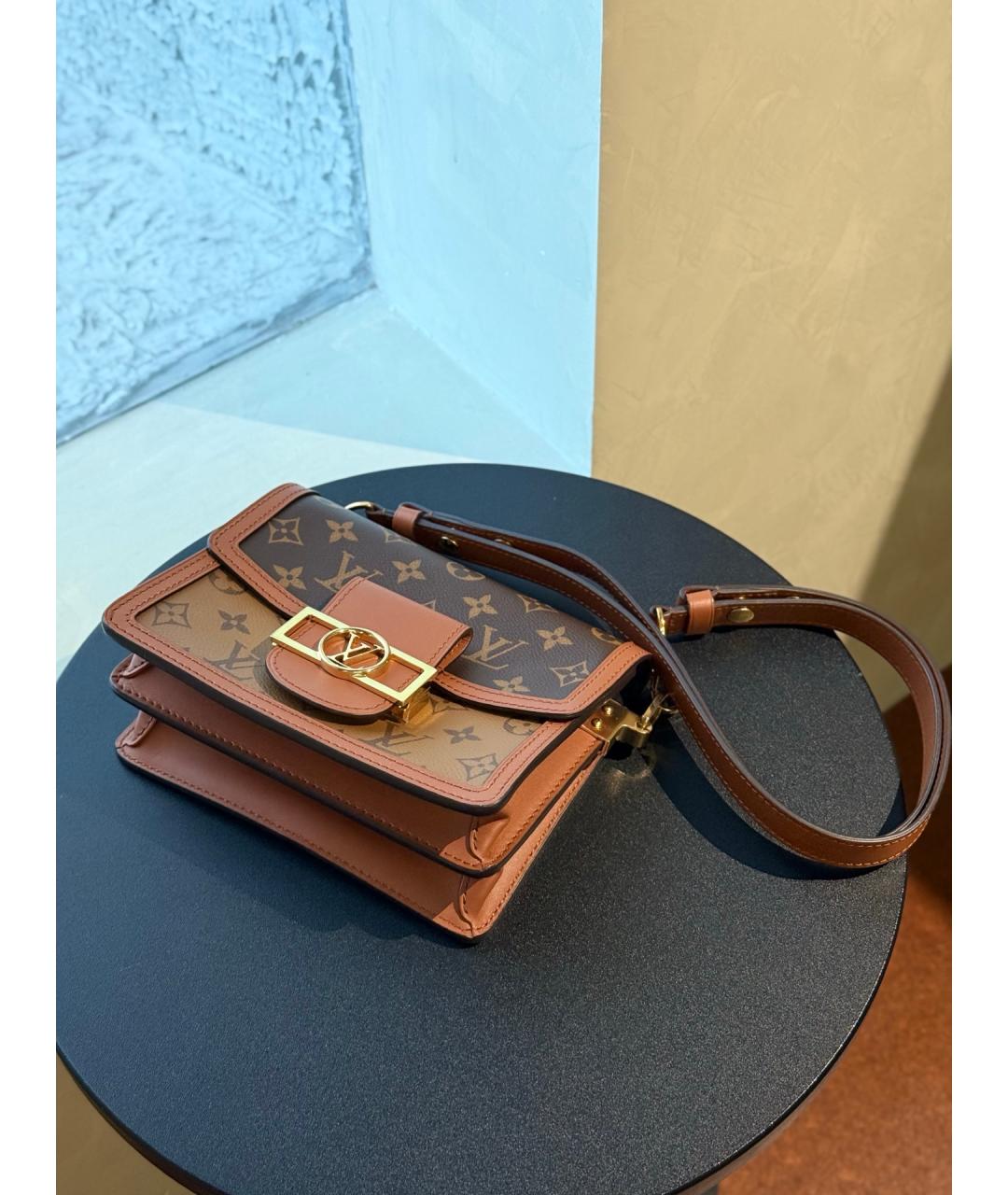 LOUIS VUITTON Коричневая сумка через плечо из искусственной кожи, фото 9