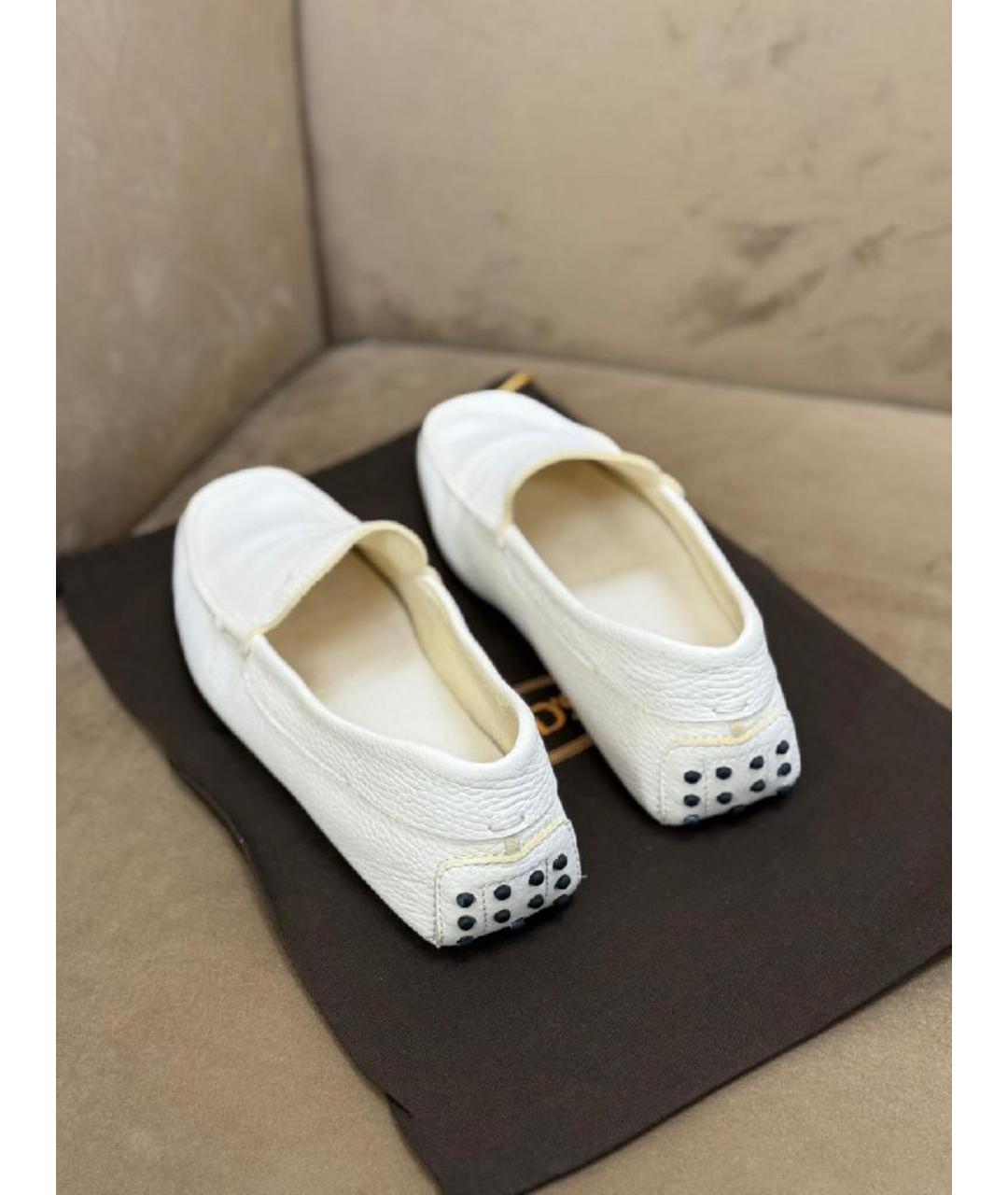 TOD'S Белые кожаные лоферы и мокасины, фото 3