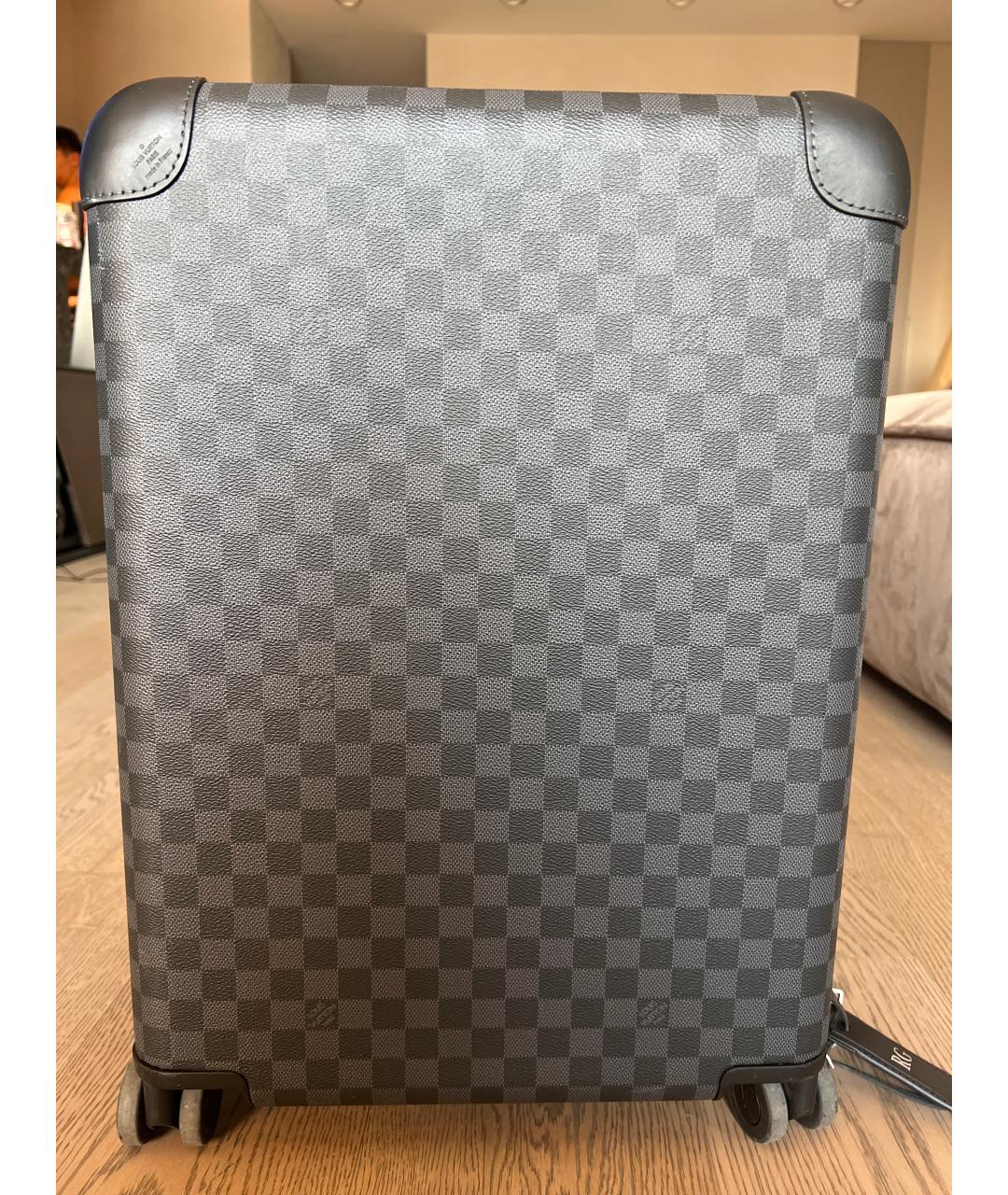 LOUIS VUITTON Черный чемодан, фото 10
