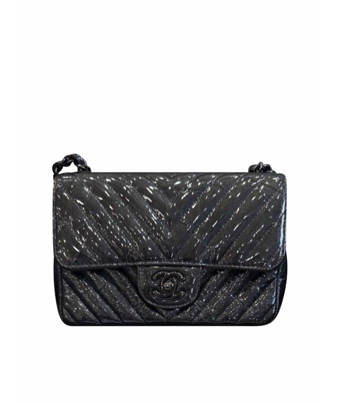 CHANEL Черная сумка через плечо из лакированной кожи, фото 1