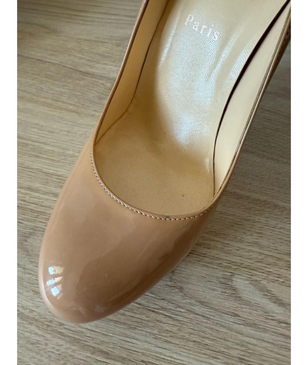 CHRISTIAN LOUBOUTIN Бежевые кожаные туфли, фото 6