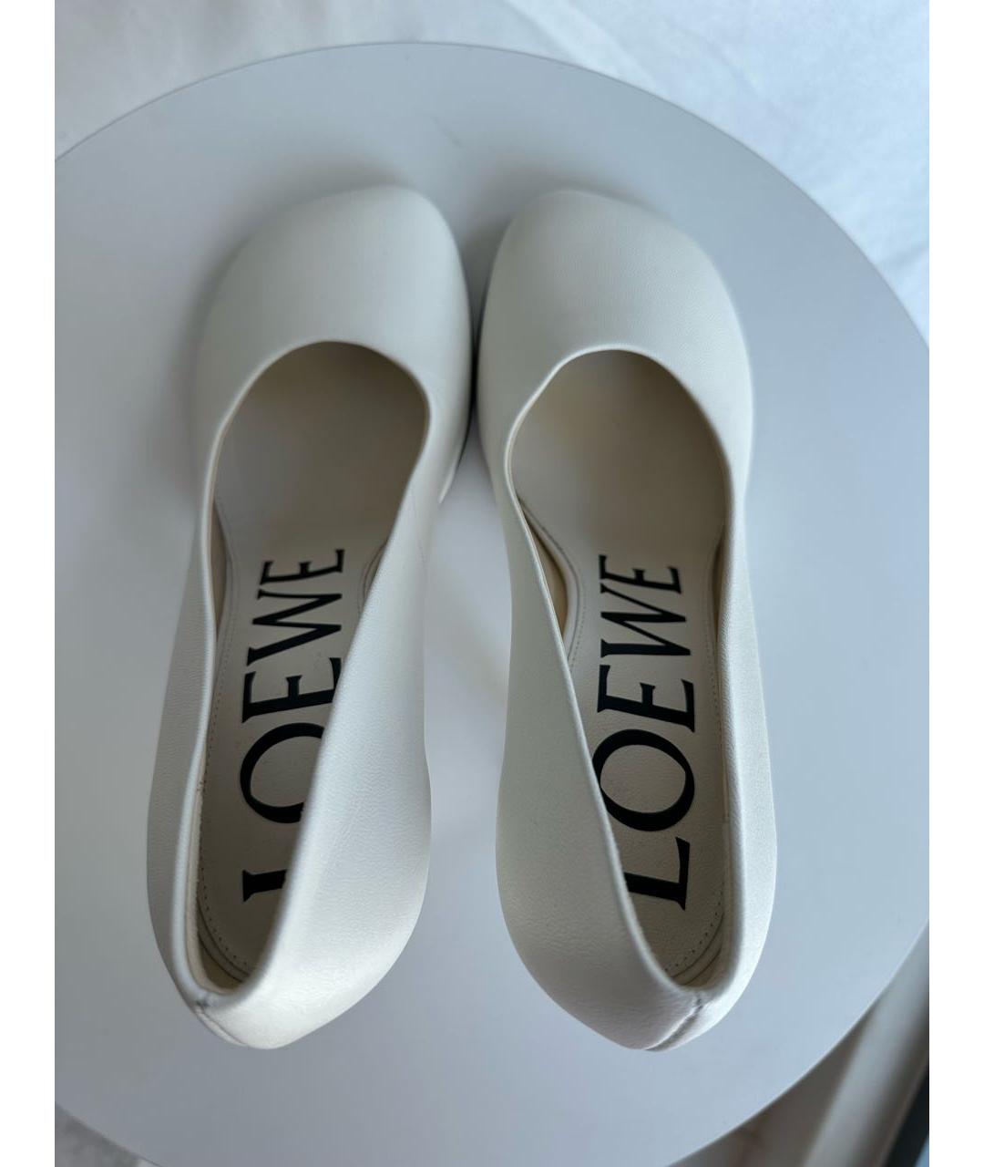 LOEWE Белые кожаные туфли, фото 3
