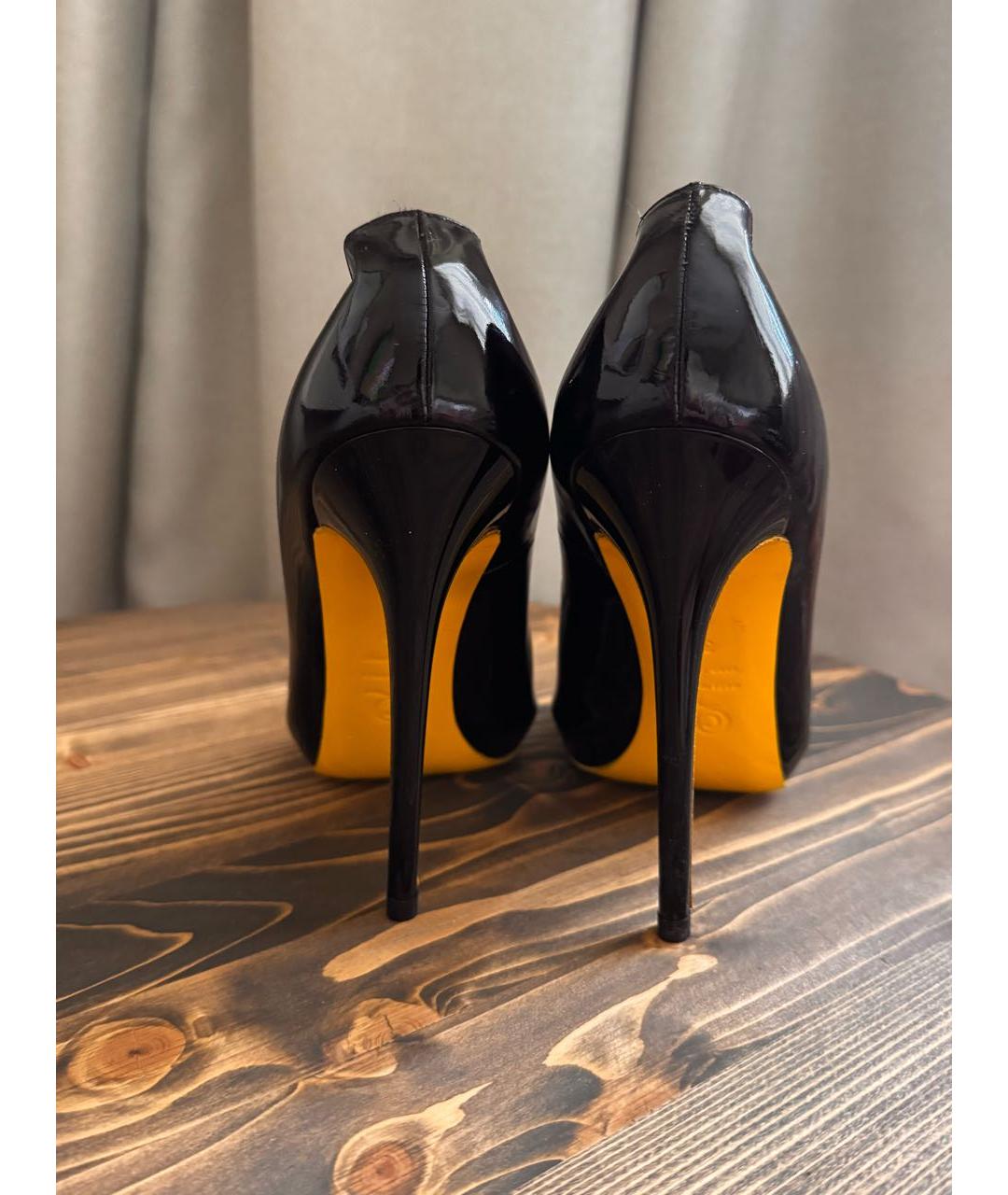 ALEXANDER MCQUEEN Черные туфли из лакированной кожи, фото 4