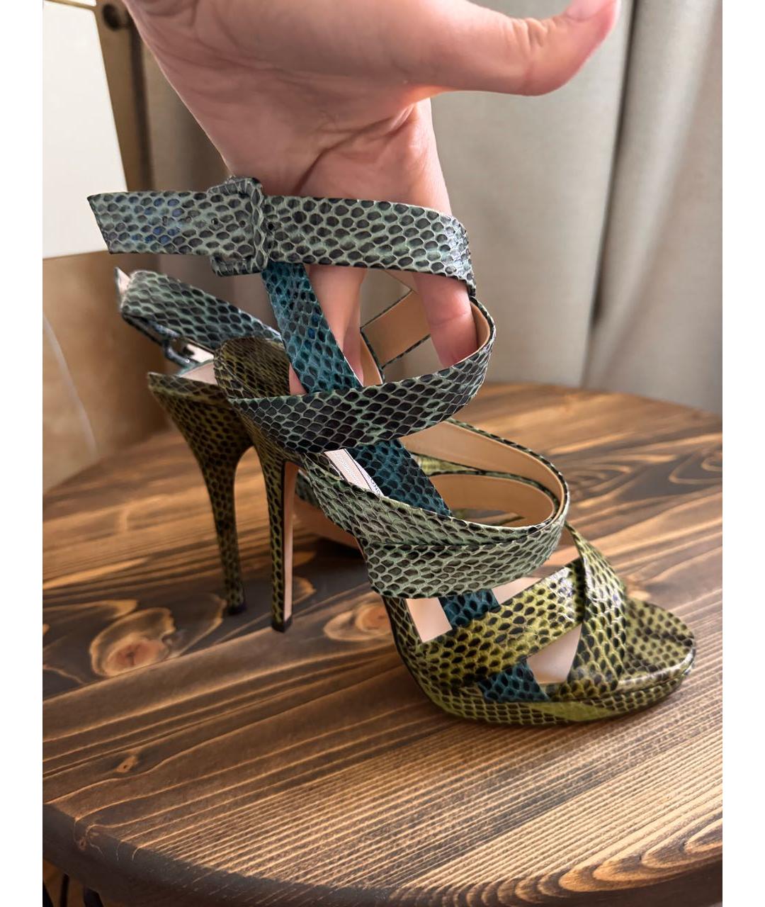 JIMMY CHOO Зеленые босоножки из экзотической кожи, фото 7