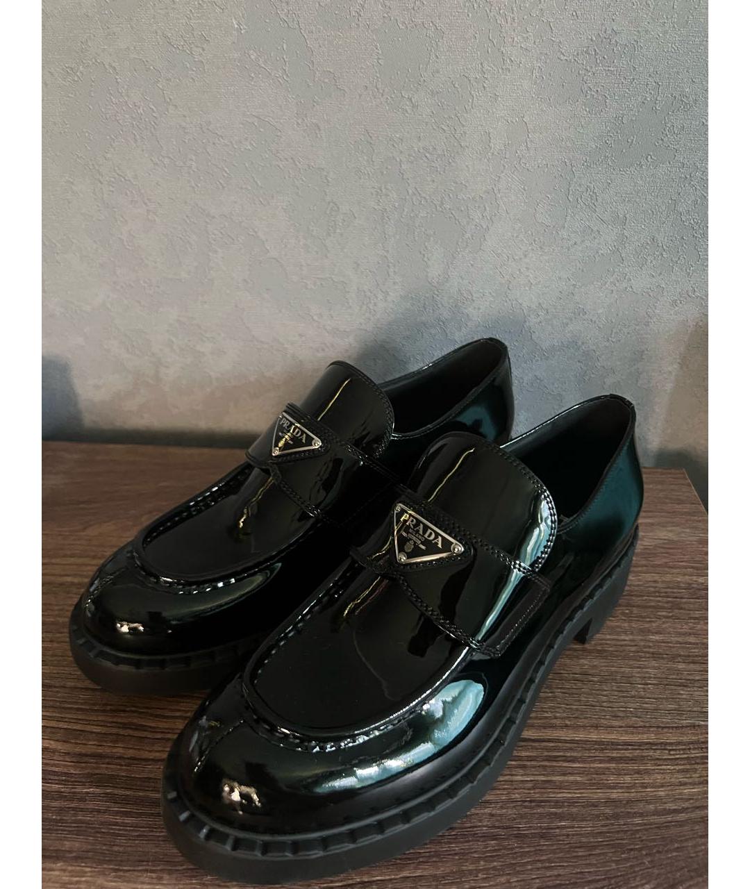 PRADA Черные лоферы из лакированной кожи, фото 2