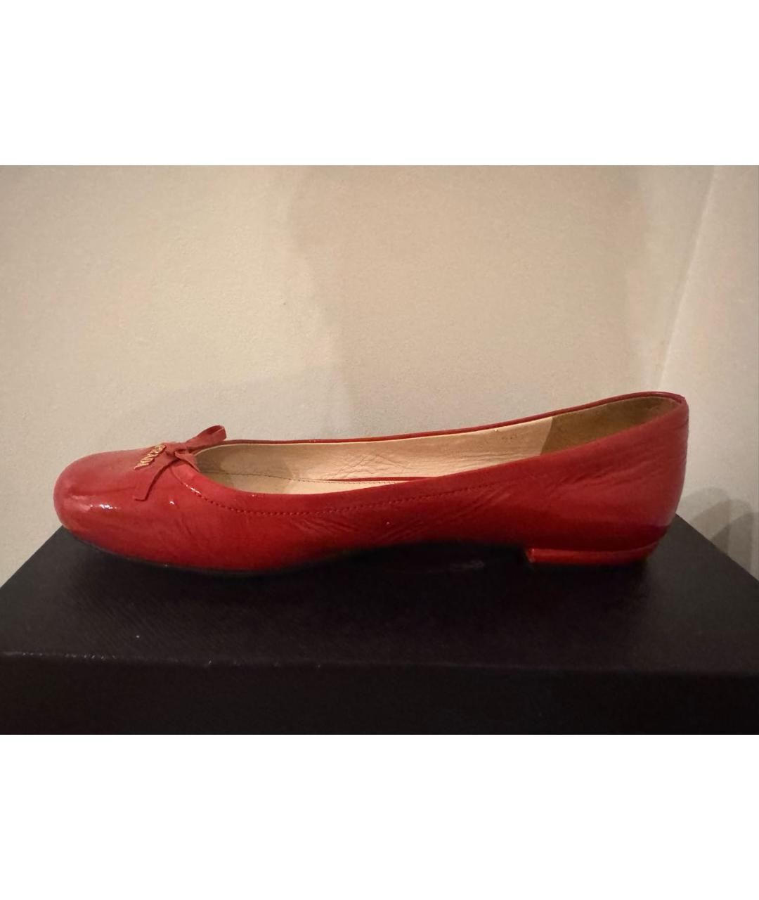 PRADA Красные кожаные балетки, фото 7