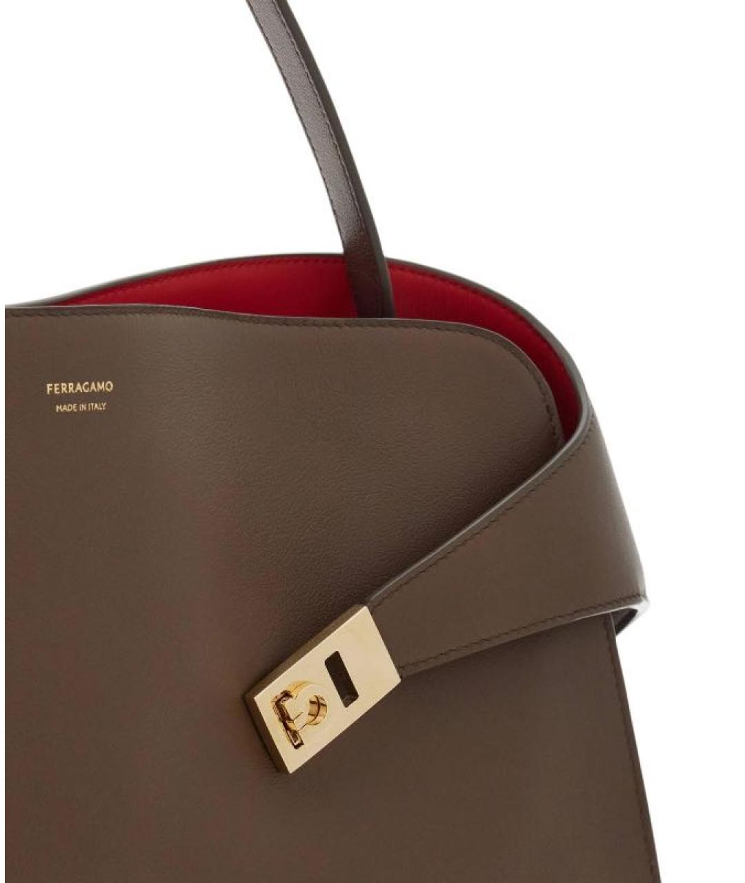 FERRAGAMO Коричневая кожаная сумка с короткими ручками, фото 4