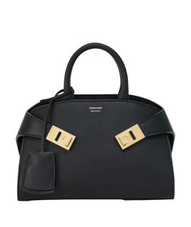 FERRAGAMO Сумка через плечо