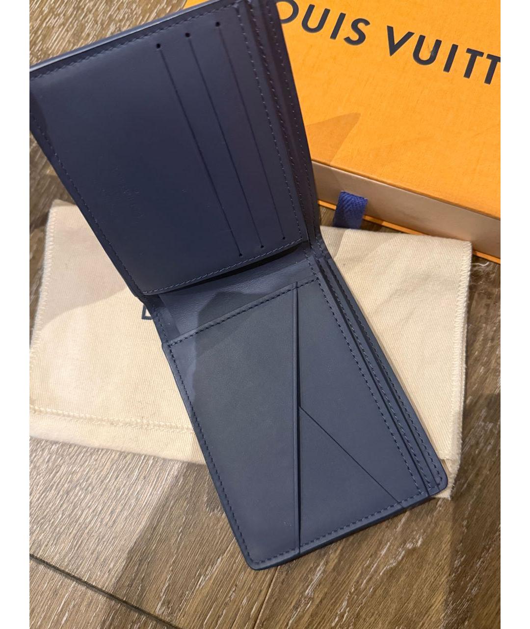 LOUIS VUITTON Темно-синий кожаный кошелек, фото 4