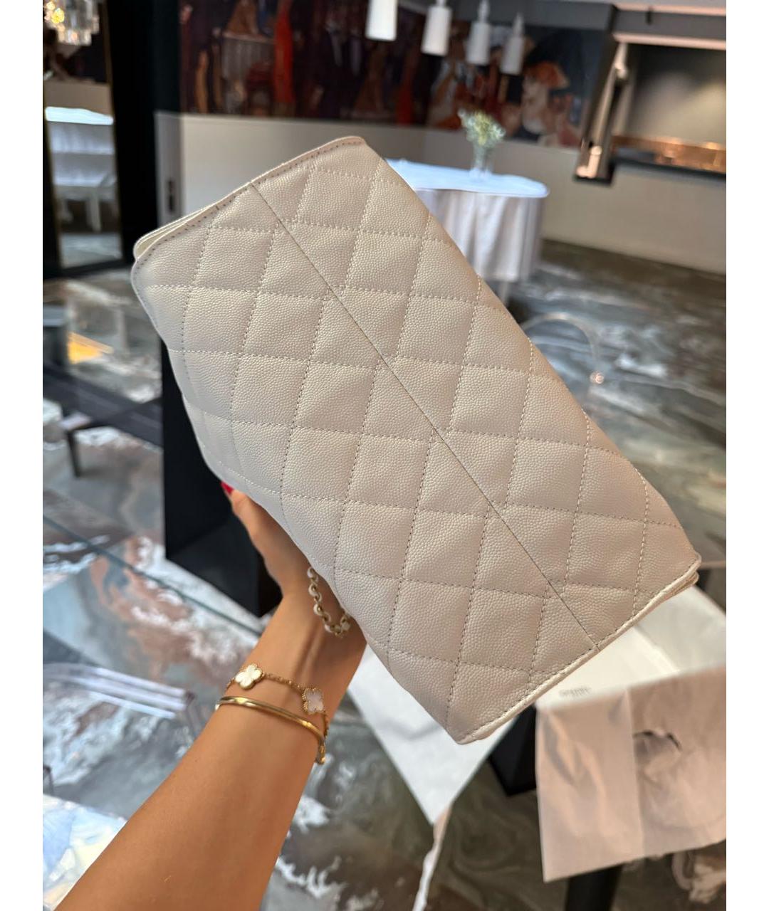 CHANEL Белая кожаная сумка тоут, фото 6