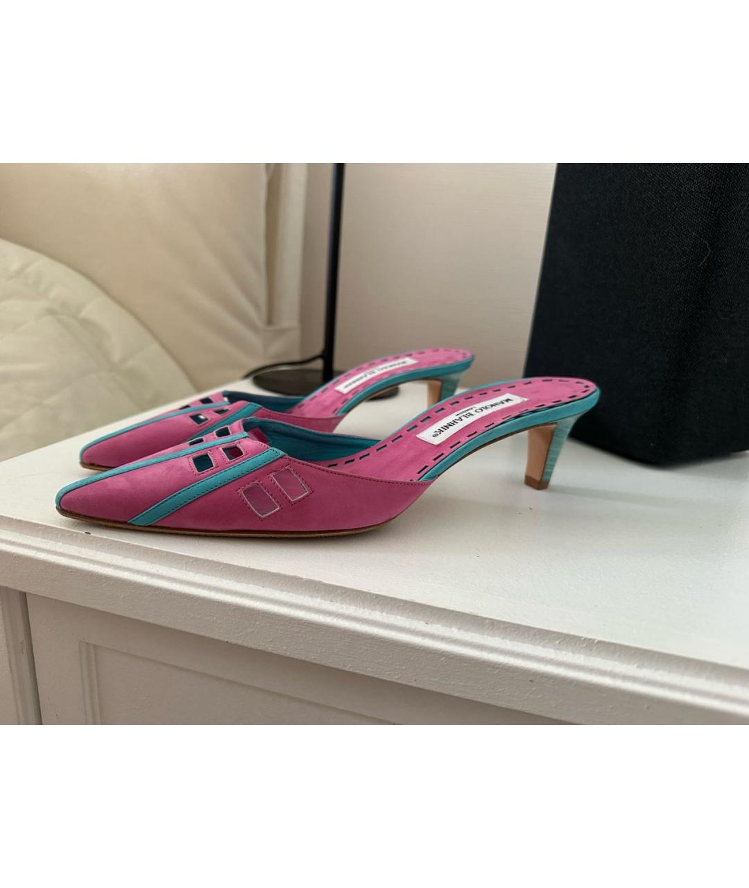 MANOLO BLAHNIK Розовые замшевые мюли, фото 5