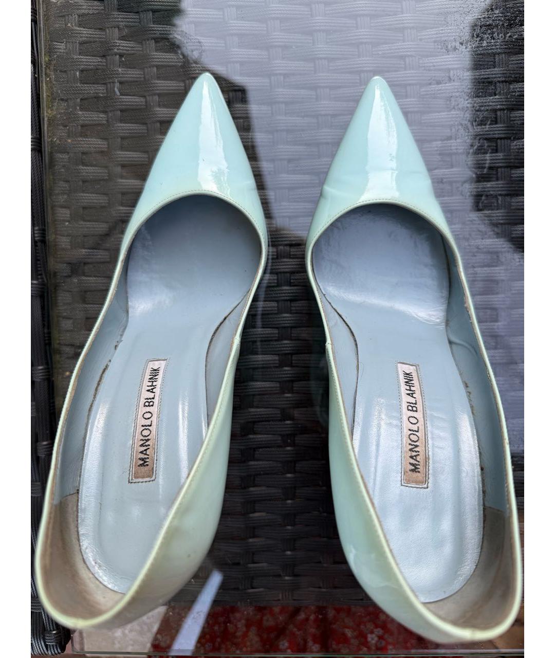 MANOLO BLAHNIK Голубые туфли из лакированной кожи, фото 3