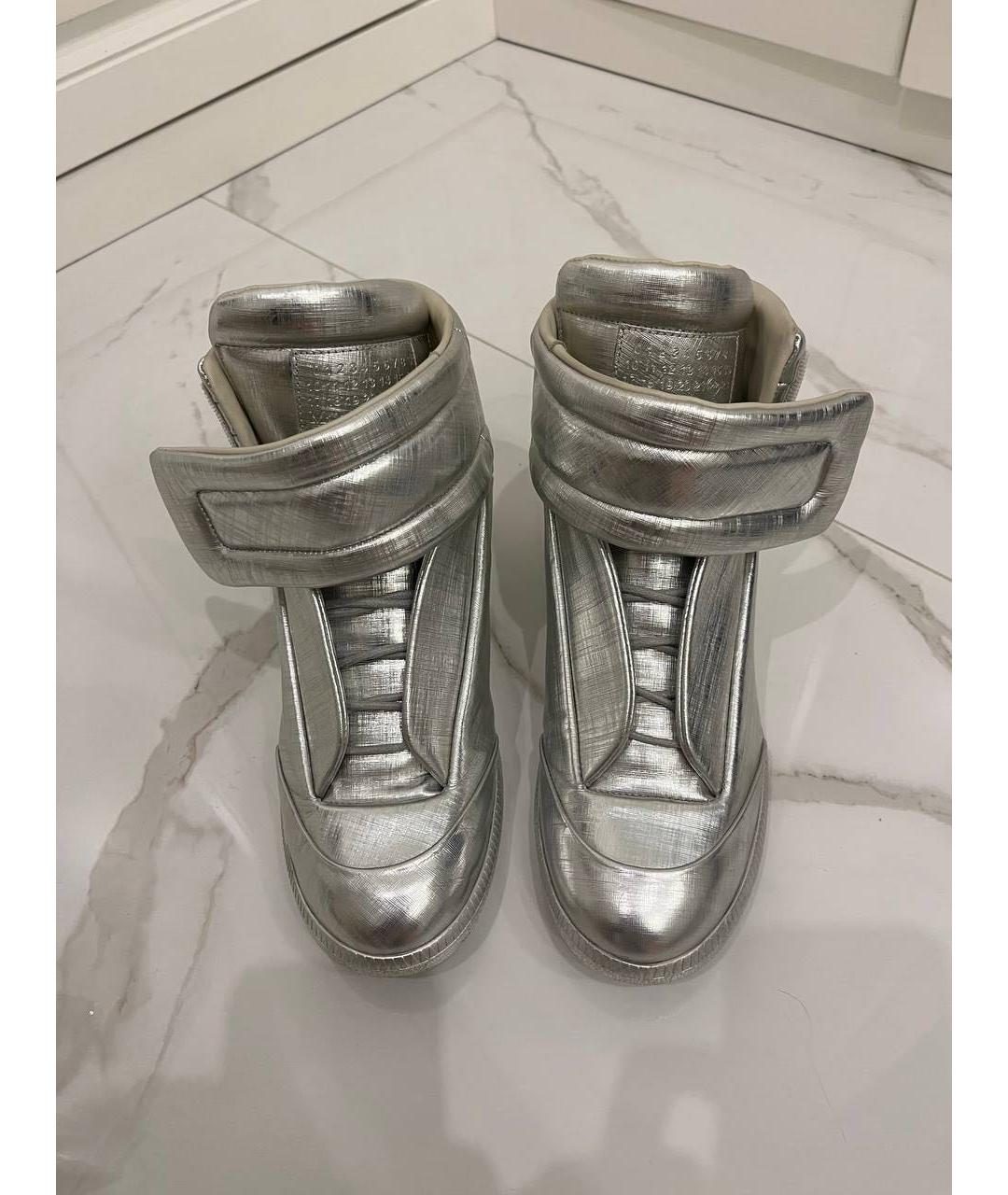 MAISON MARGIELA Серебряные высокие кроссовки / кеды, фото 2
