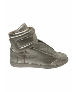 MAISON MARGIELA Высокие кроссовки / кеды