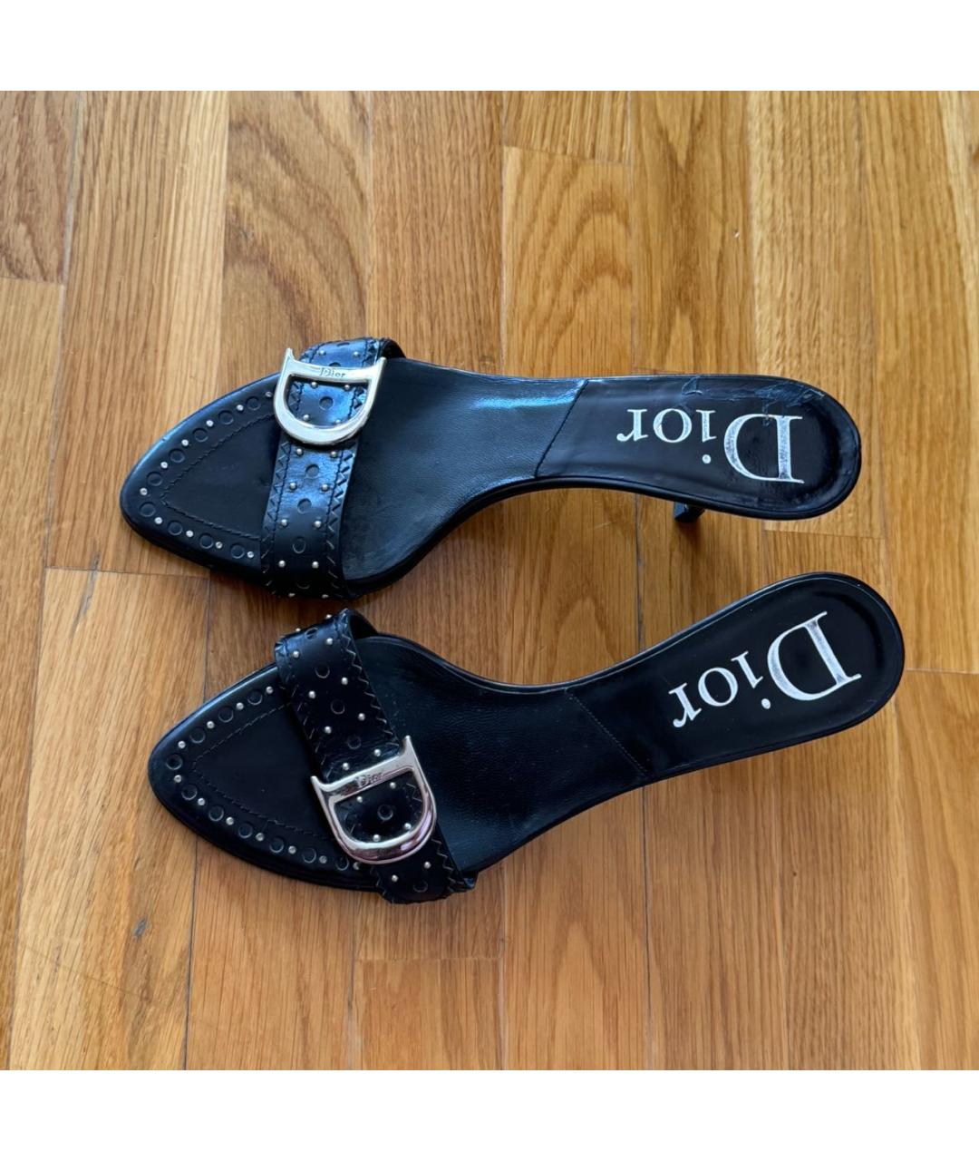 CHRISTIAN DIOR Черные кожаные мюли, фото 3