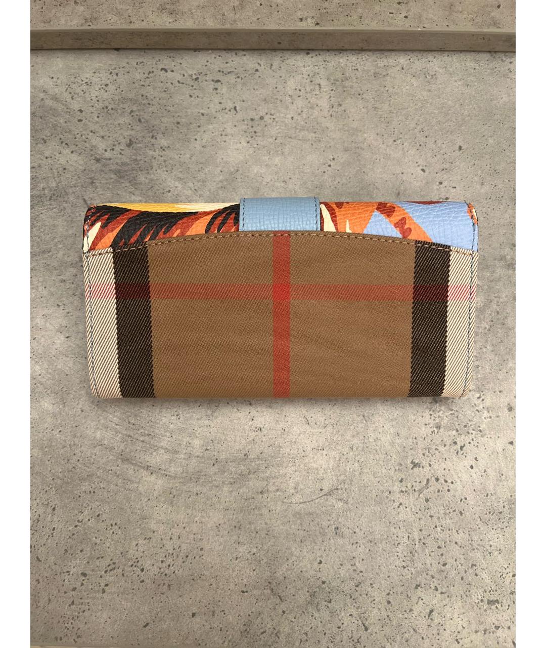 BURBERRY Коричневый кожаный кошелек, фото 3