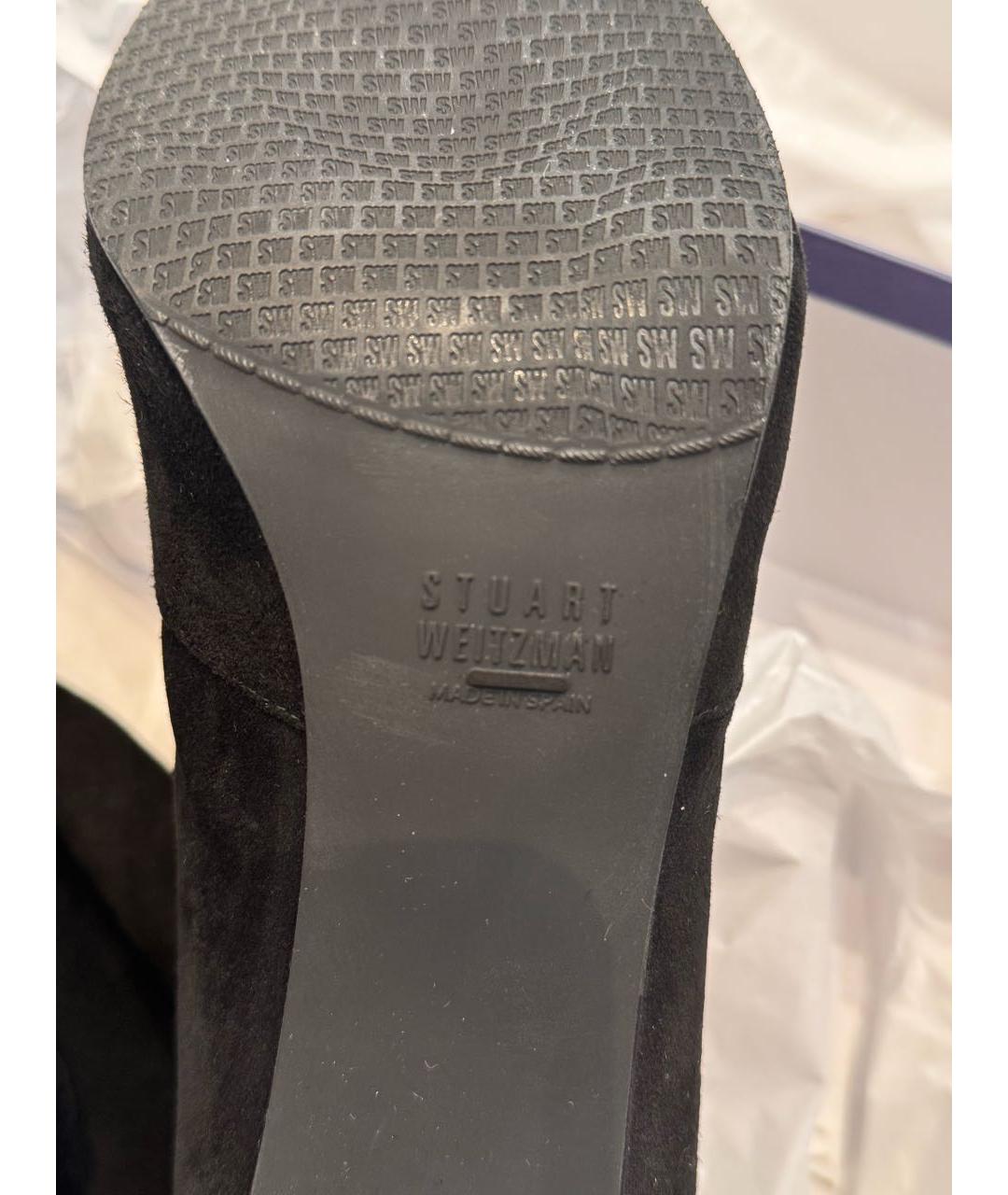 STUART WEITZMAN Черные замшевые ботфорты, фото 5