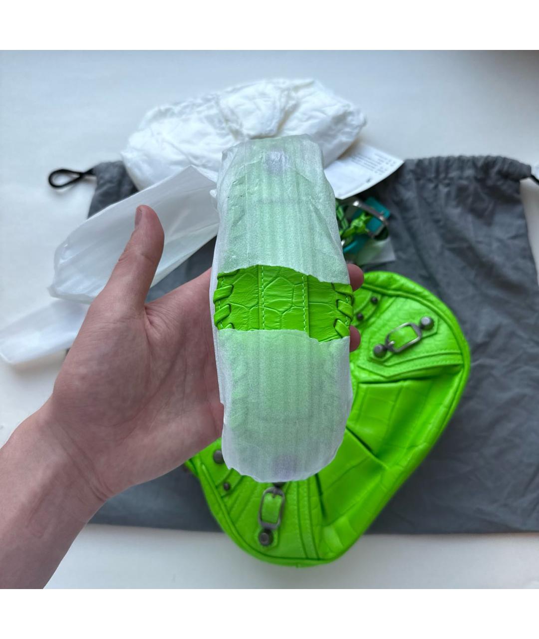 BALENCIAGA Зеленая кожаная сумка на плечо, фото 4