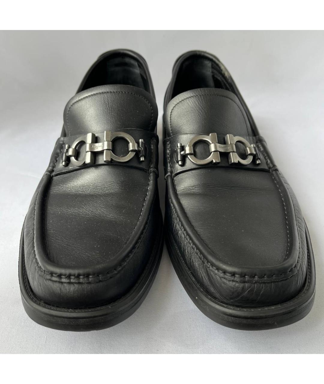 FERRAGAMO Черные кожаные лоферы, фото 2