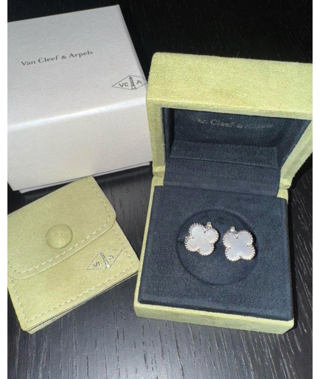 VAN CLEEF & ARPELS Белые серьги из белого золота, фото 3