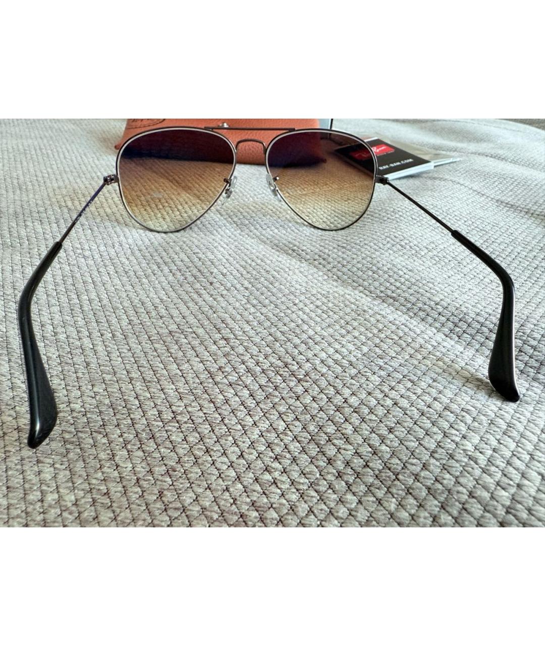 RAY BAN Коричневые металлические солнцезащитные очки, фото 7