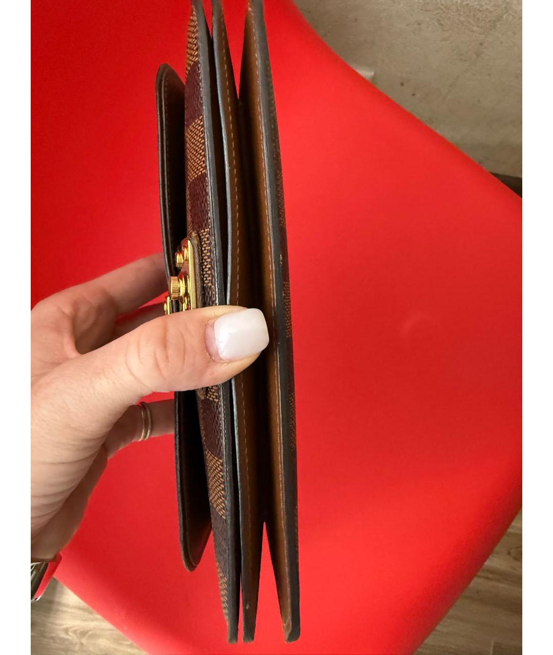 LOUIS VUITTON Коричневый кожаный кошелек, фото 4