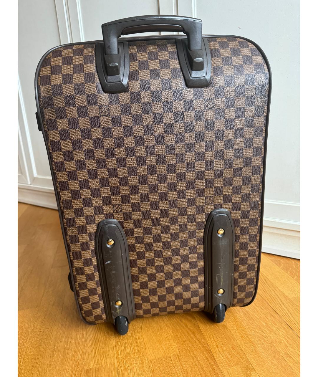 LOUIS VUITTON Коричневый кожаный чемодан, фото 2