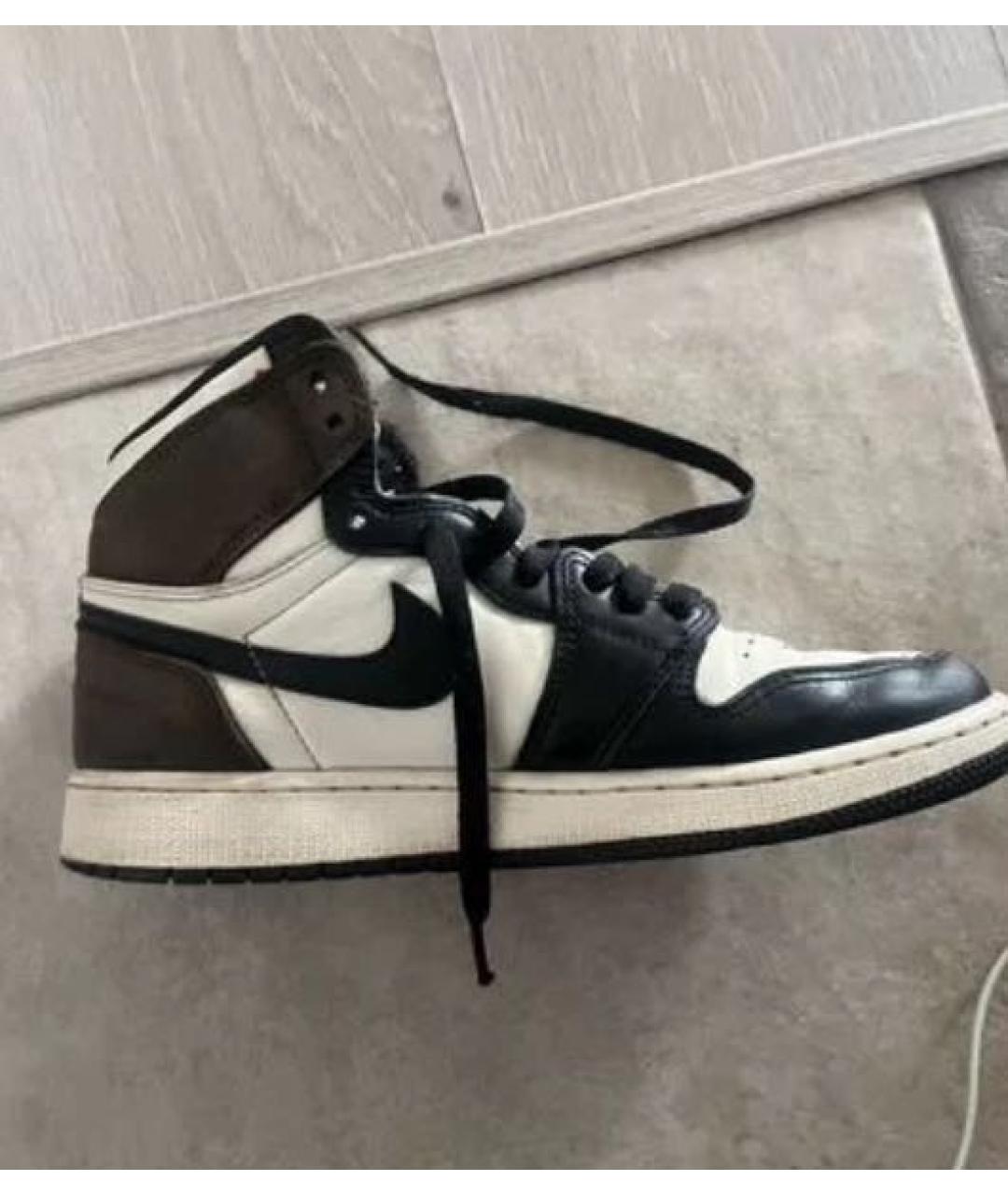 NIKE Бежевые кожаные кроссовки, фото 4