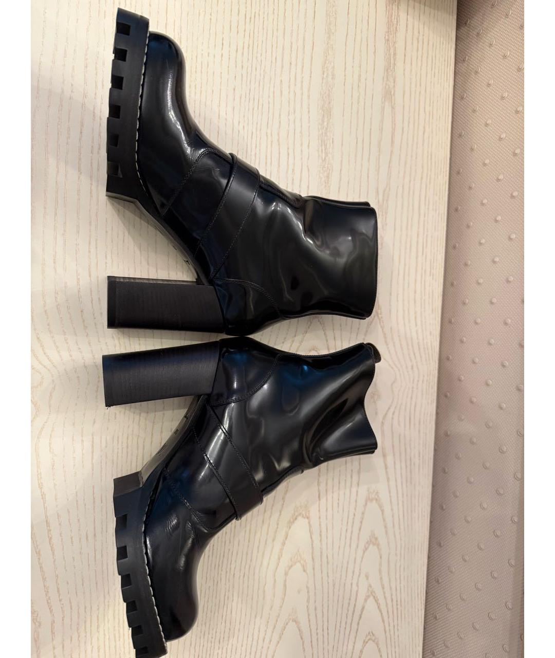 LOUIS VUITTON Черные ботильоны из лакированной кожи, фото 5