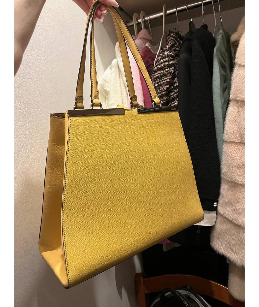 FENDI Желтая кожаная сумка тоут, фото 8