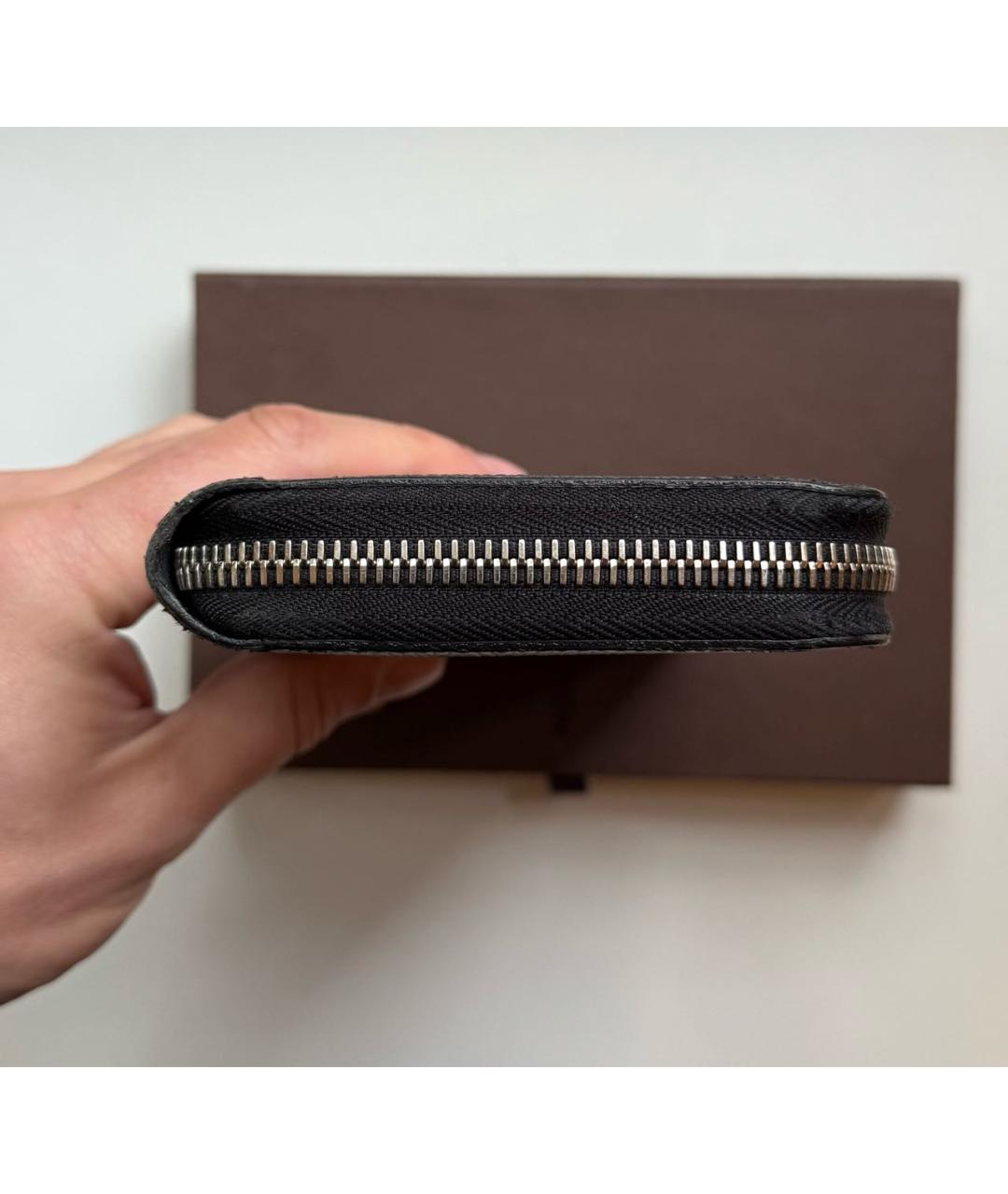 LOUIS VUITTON Черный кожаный кошелек, фото 5