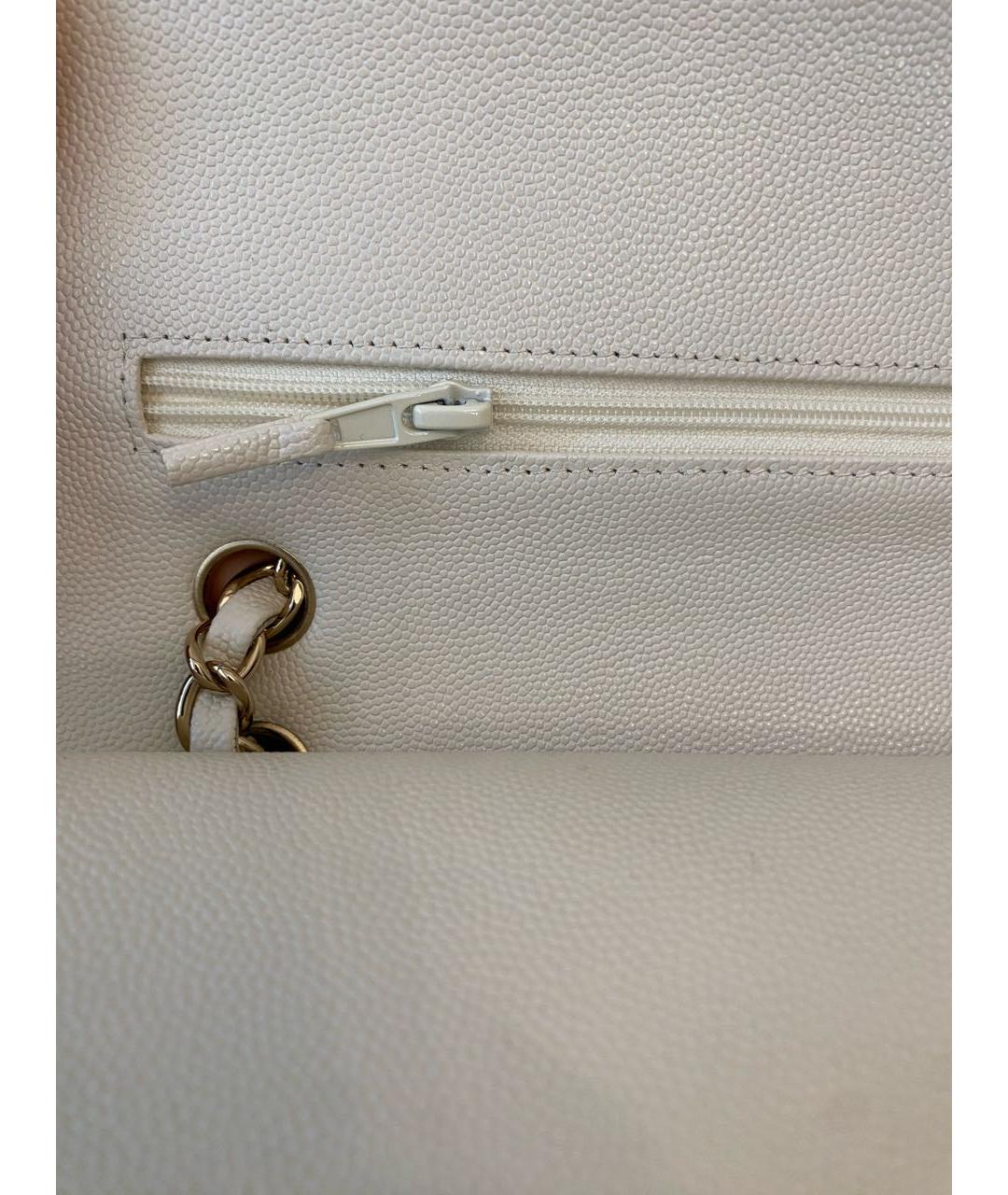 CHANEL Белая кожаная сумка через плечо, фото 3