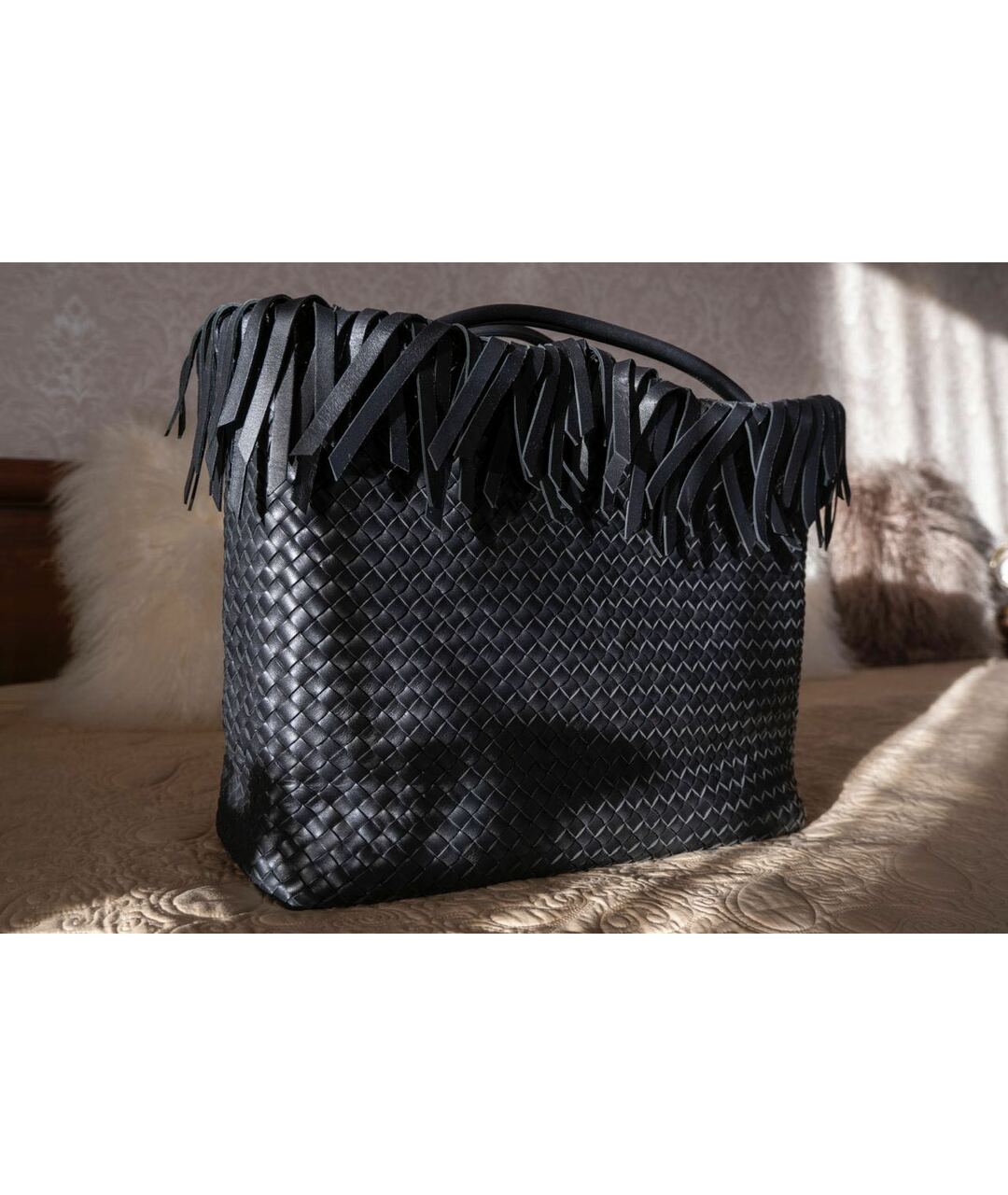 BOTTEGA VENETA Черная кожаная сумка тоут, фото 4