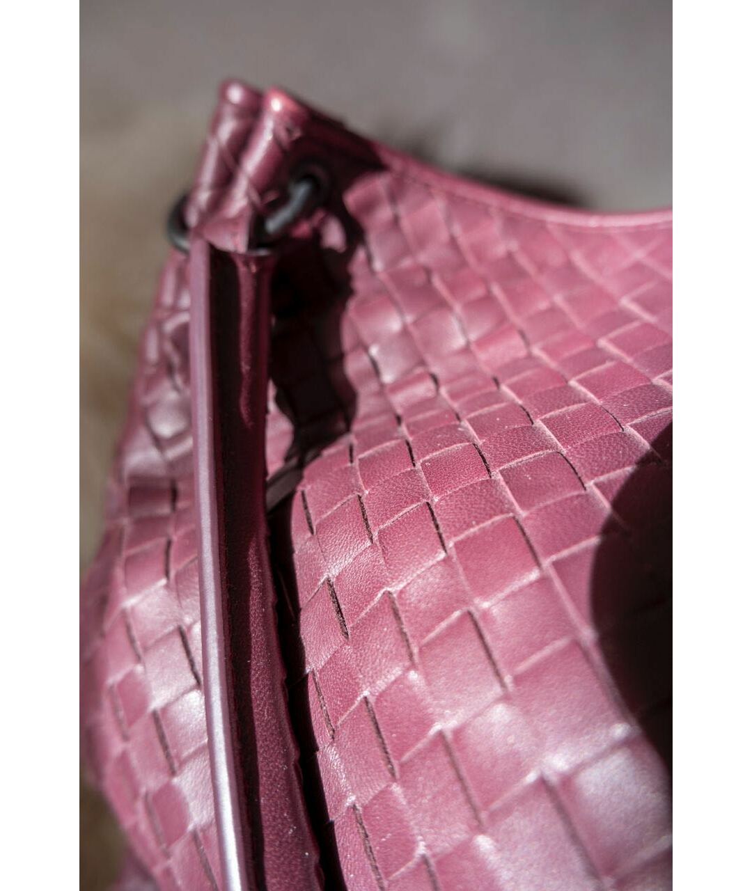 BOTTEGA VENETA Фиолетовая кожаная сумка тоут, фото 3